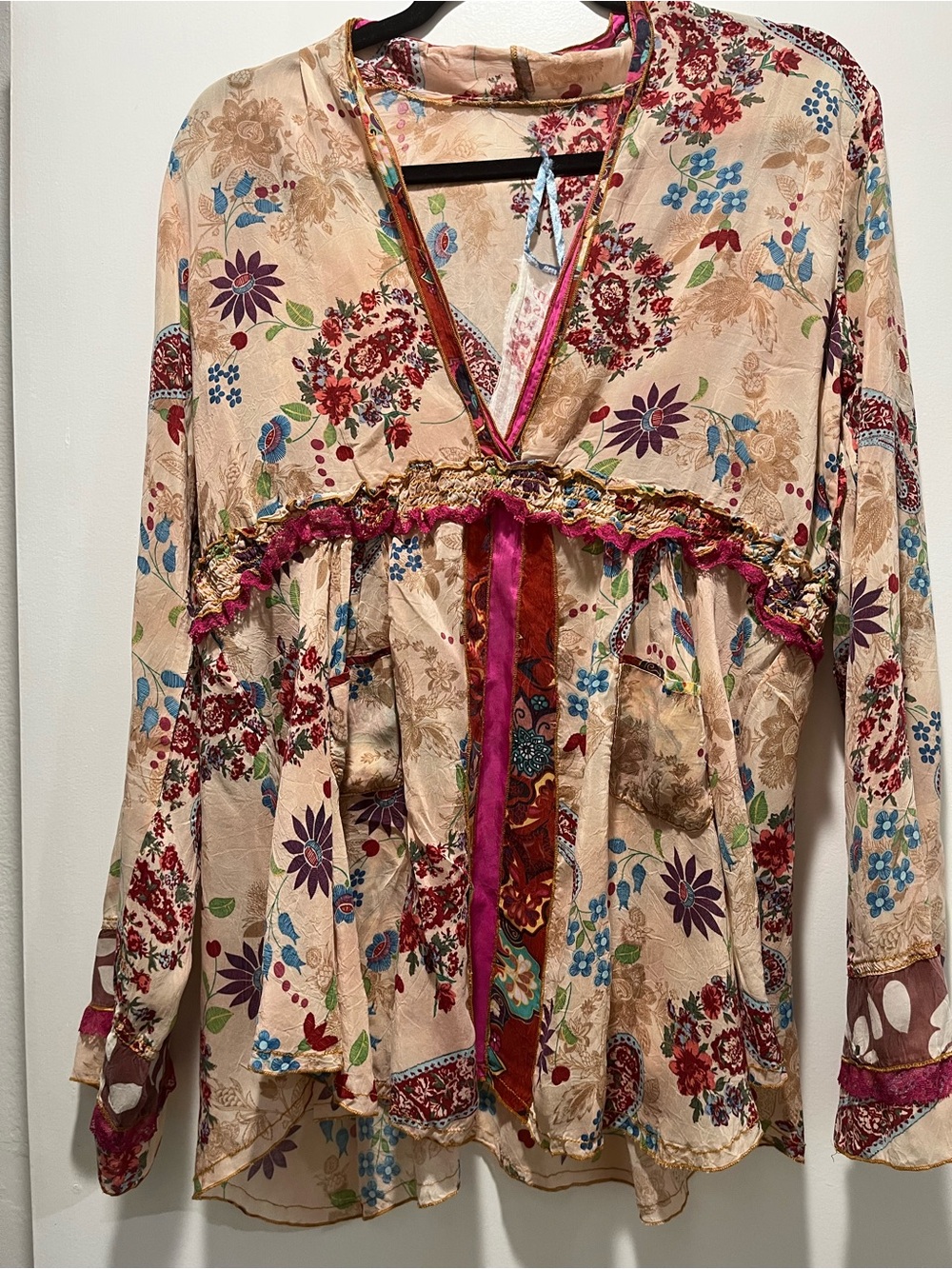 Johnny Was Floral V-Neck Boho Tunic in Blush Pink